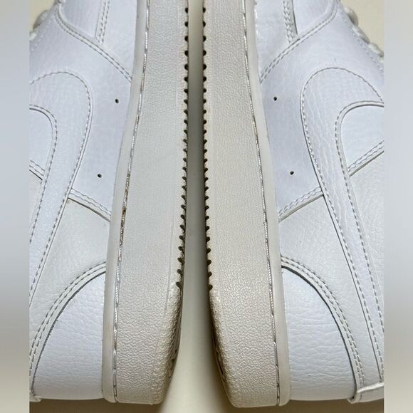 Nike Women’s Court Vision Mid Triple White Sneakers Sz 8 - Picture 9 of 16